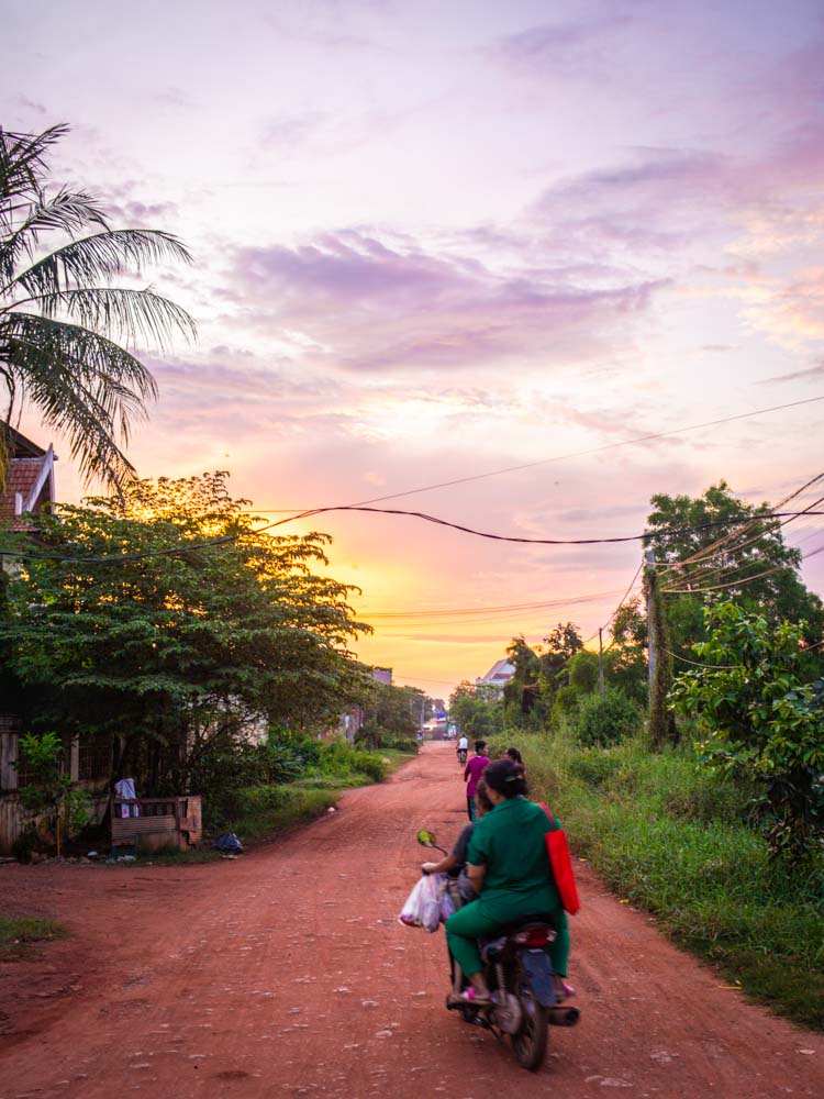Siem Reap Evening Food Tour Sunset Village