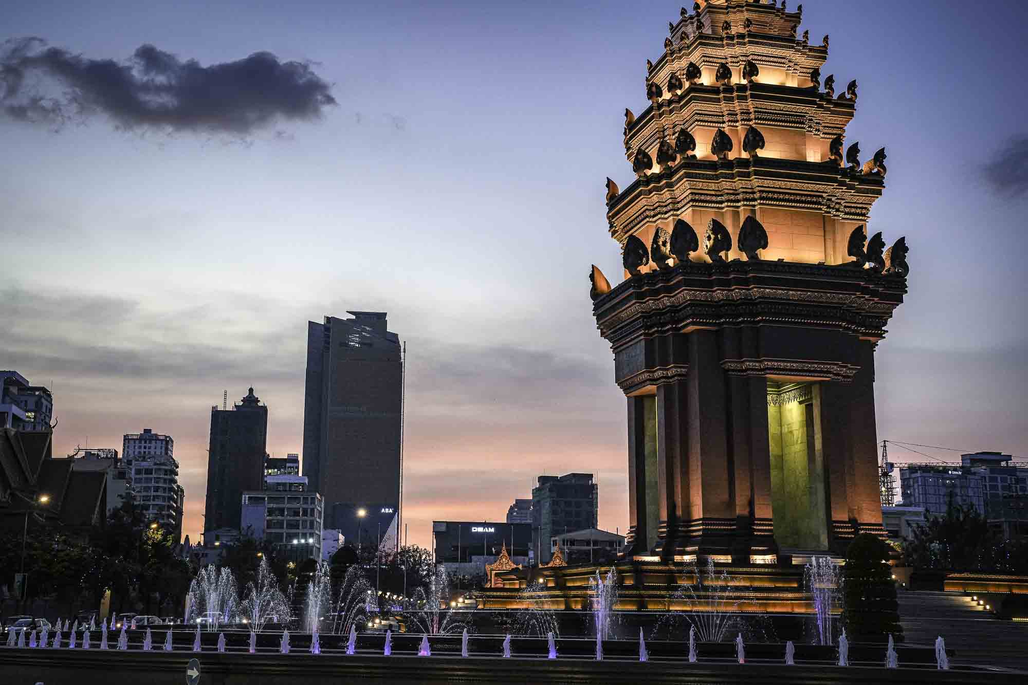 Phnom Penh's Independence Monument at Sunset