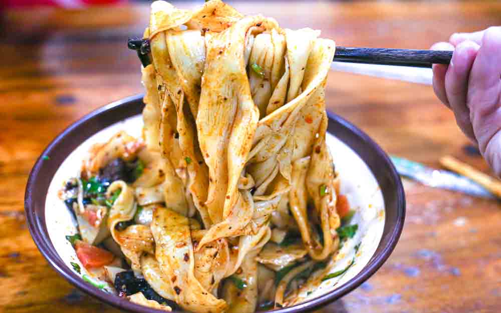 Xian Food Tours Noodle Pull